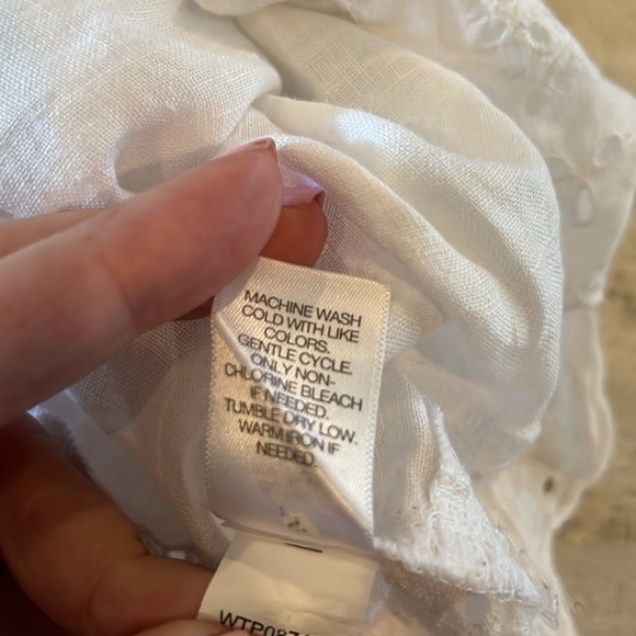 J.Jill Eyelet-border Linen Shirt in white | size medium - Picture 7 of 8